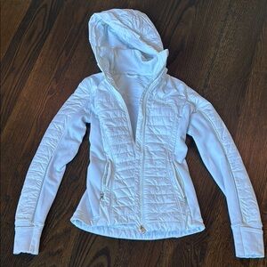 Women's White Lululemon scuba jacket xs. 4 pockets, removable hoodie. So cute!
